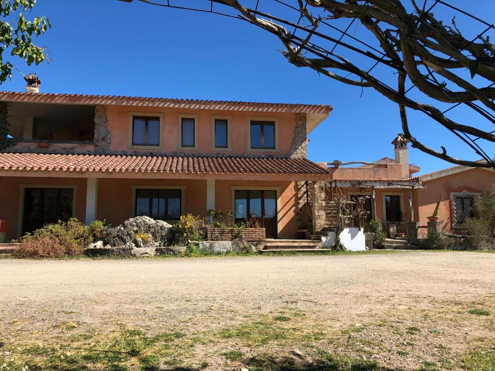 Sa Tanchitta Villa Ula Tirso Exterior photo